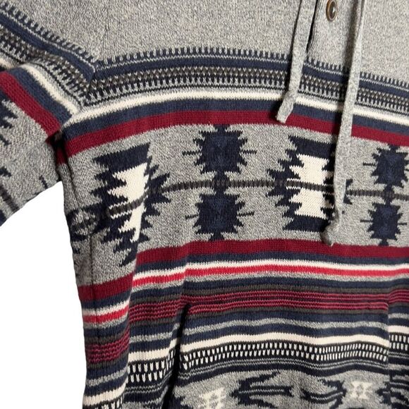 100% cotton American Eagle aztec Hooded Sweater Small - Picture 6 of 15